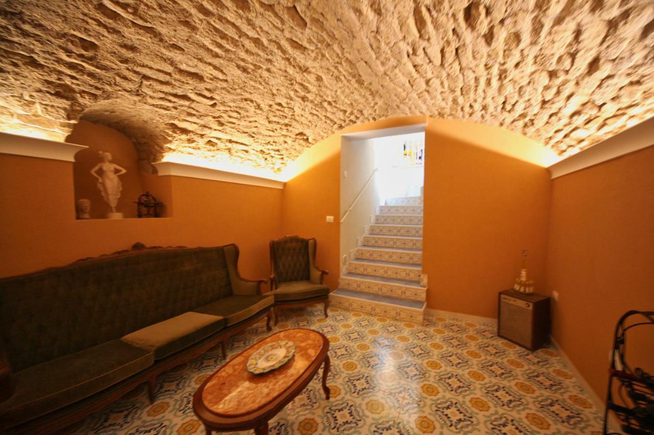 Domus Vilu Acomodação com café da manhã Nocera Superiore Exterior foto